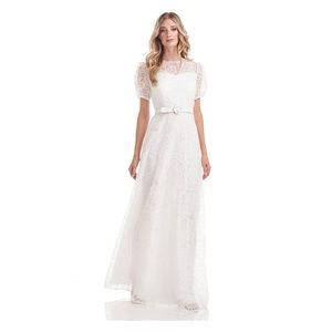 KAY UNGER
Wynonna Illusion Gown In White

Size 14 (NWT)